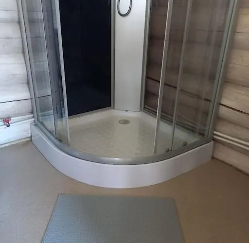 Lakefront Дом отдыха